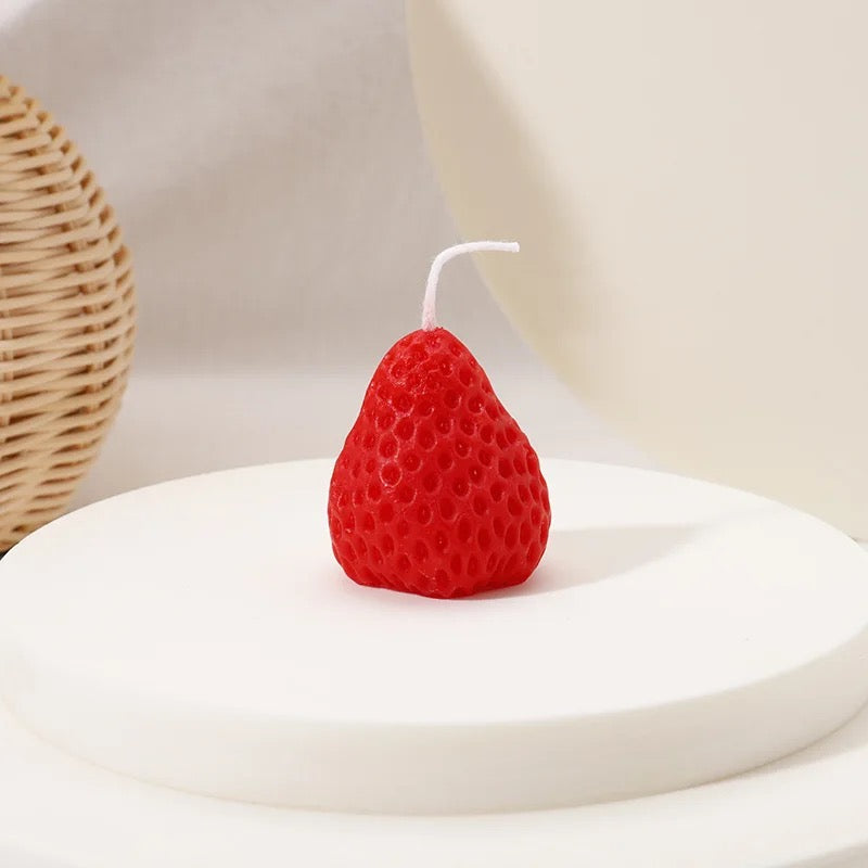 Strawberry Candle 21gms